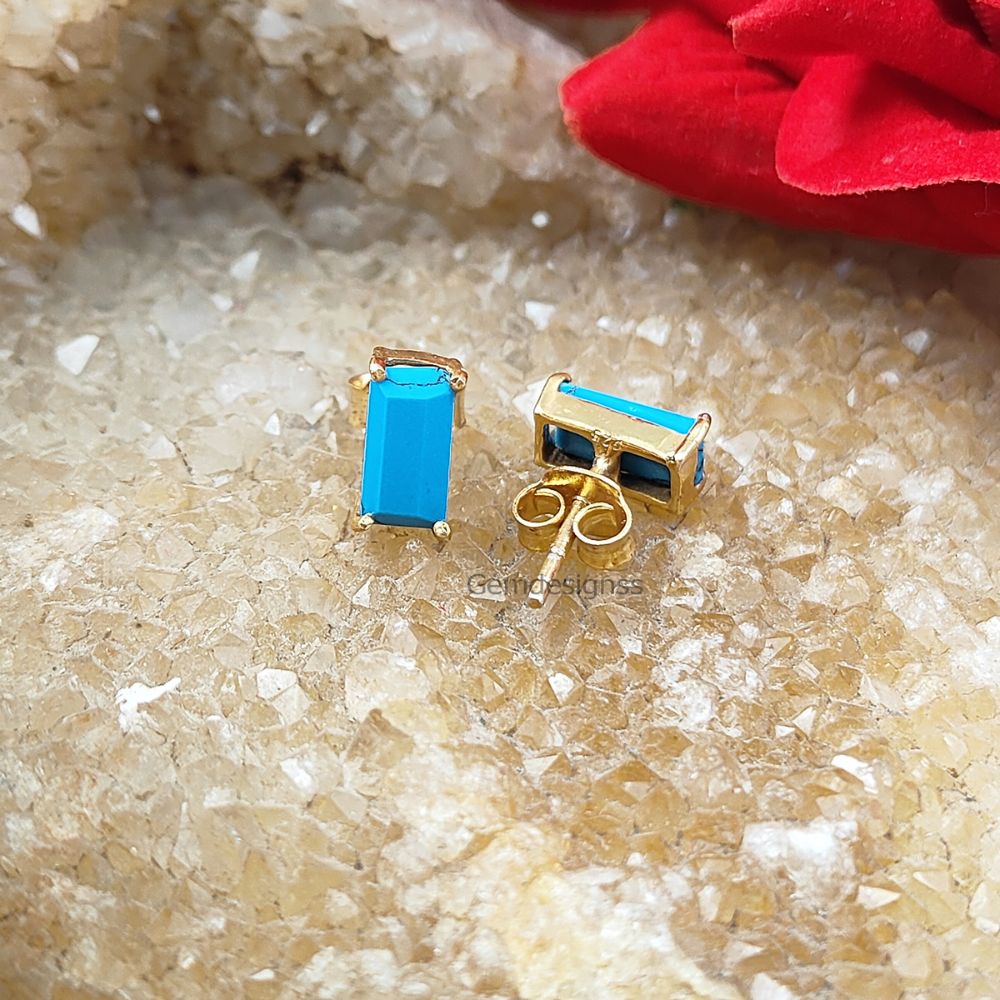 Elegant Blue Turquoise Stud Earrings