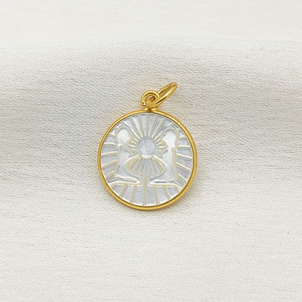 Astrological Gemini Pendant in Gold with Pearl Drop