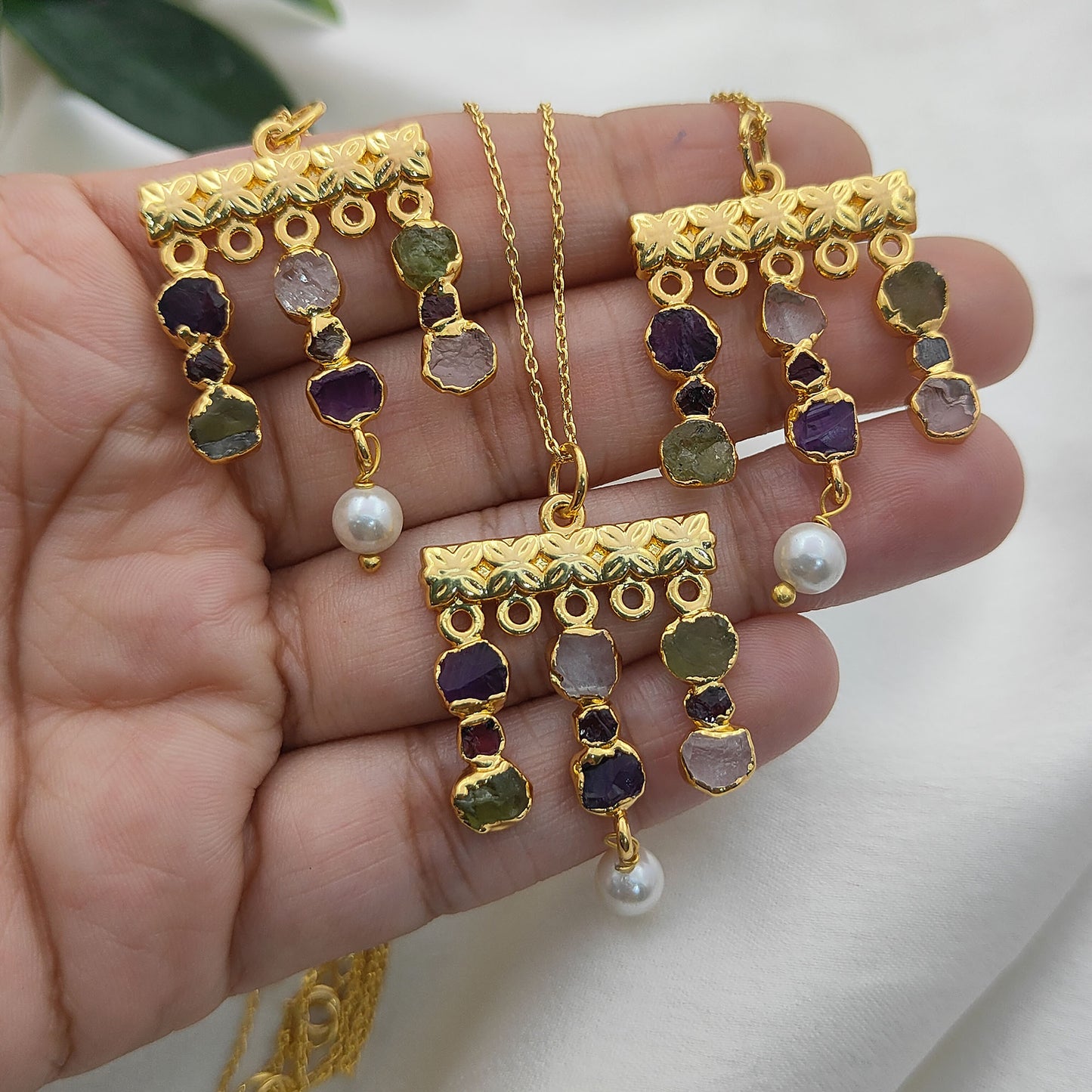 Boho Multi Gemstone Necklace with Freshwater Pearls & Raw Birthstones Peridot & Garnet Healing Crystal Jewelry for Women