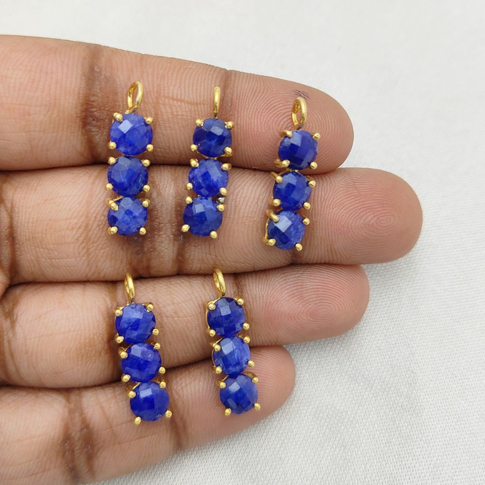 September birthstone necklace featuring blue sapphires