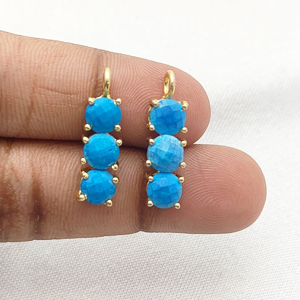 December birthstone necklace featuring turquoise gemstones