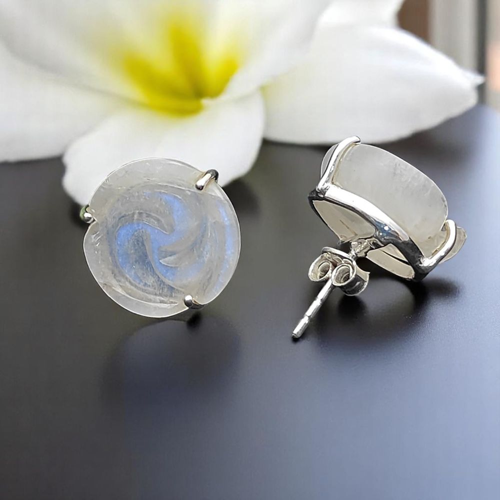 Sterling Silver Handcarved Rainbow Moonstone Rose Stud Earring – Elegant Flower Design (Single Stud)
