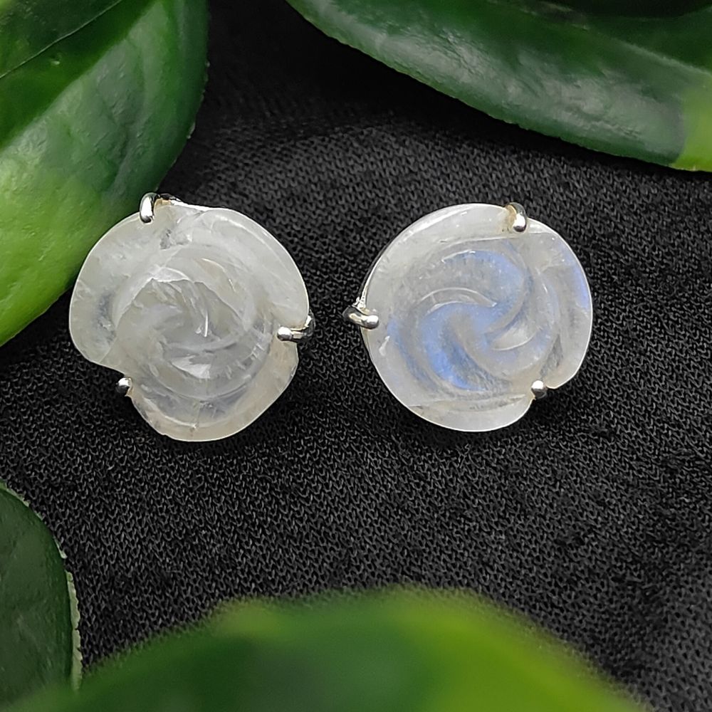 Single Rainbow Moonstone Stud Earring in 925 Silver – Handcarved Rose Floral Design with Push Back