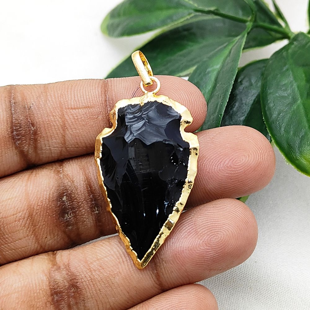 Gold/Silver Electroplated Black Onyx Arrowhead, Tribal Gemstone Pendant for DIY Bohemian Jewelry Creations – Selling Per Piece m agar