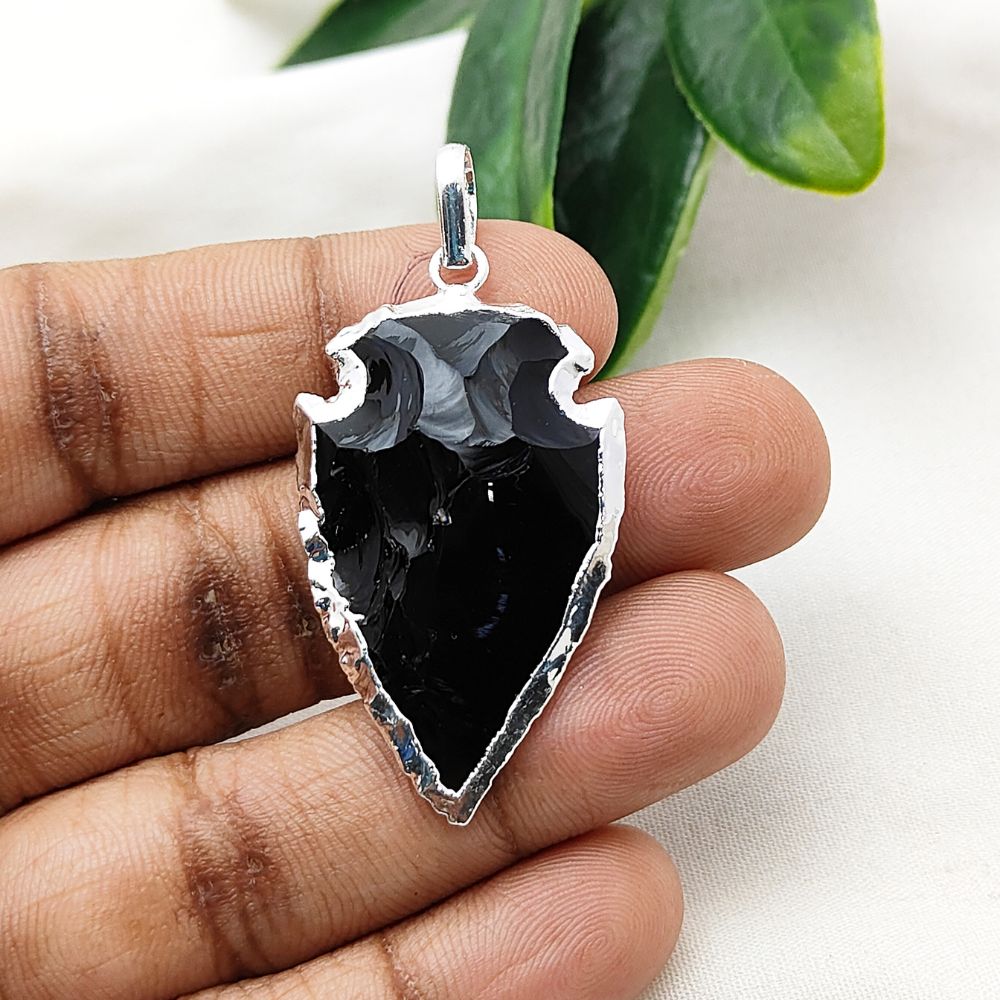 Gold/Silver Electroplated Black Onyx Arrowhead, Tribal Gemstone Pendant for DIY Bohemian Jewelry Creations – Selling Per Piece m agar