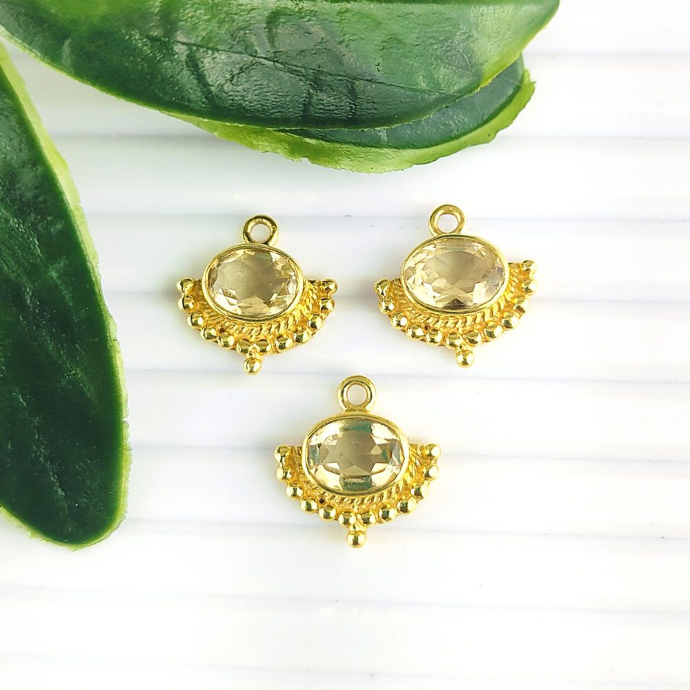 Known as the “Stone of Abundance & Positivity”, Citrine symbolizes joy, success, and prosperity.