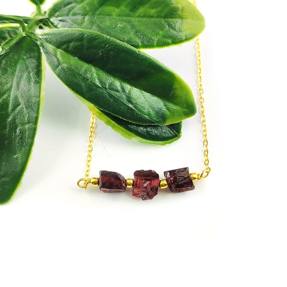 Handmade Raw Garnet Necklace – Gold Plated Minimalist Birthstone Jewelry