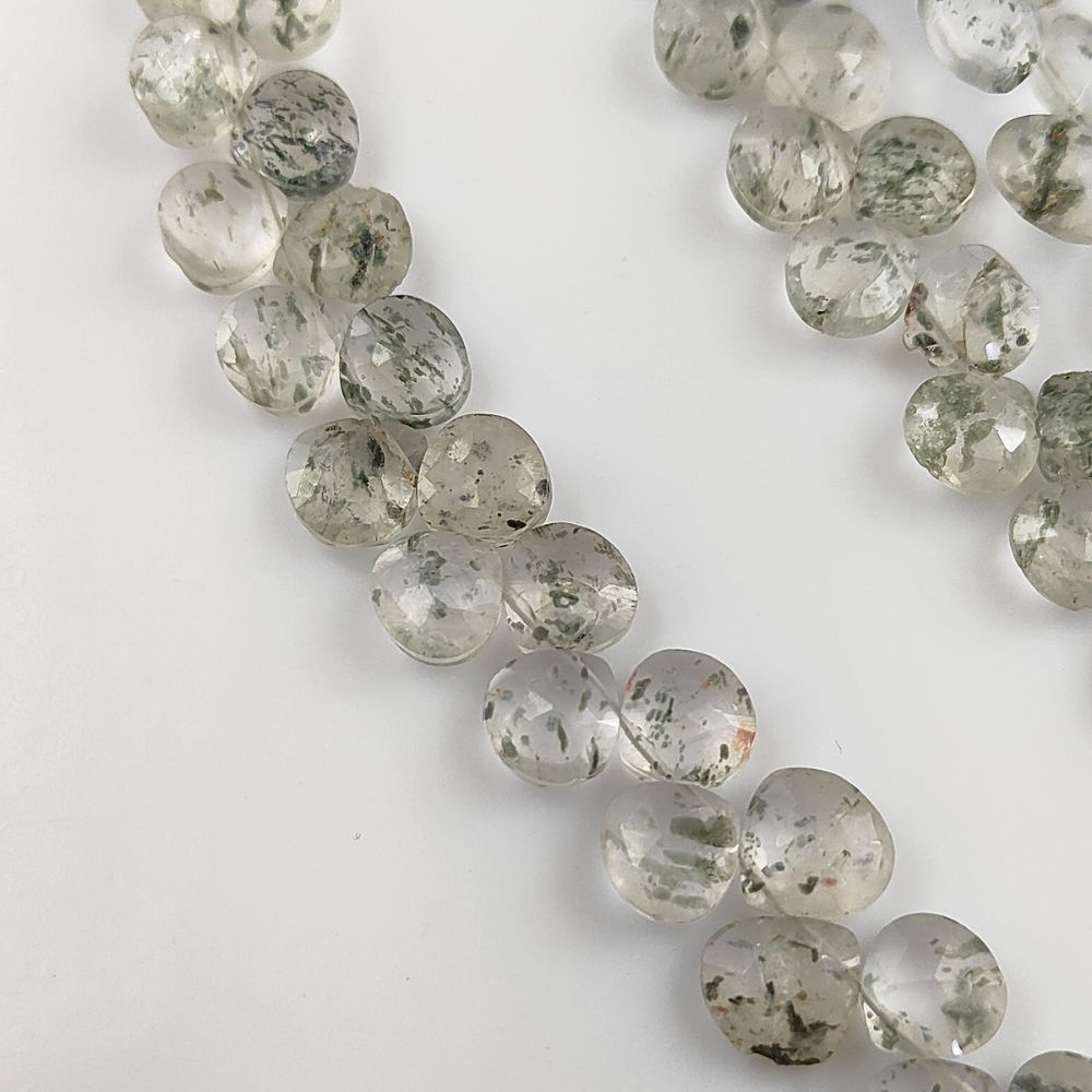 Green Dot Heart Gemstone Beads – Add a Natural Touch to Your Jewelry Designs