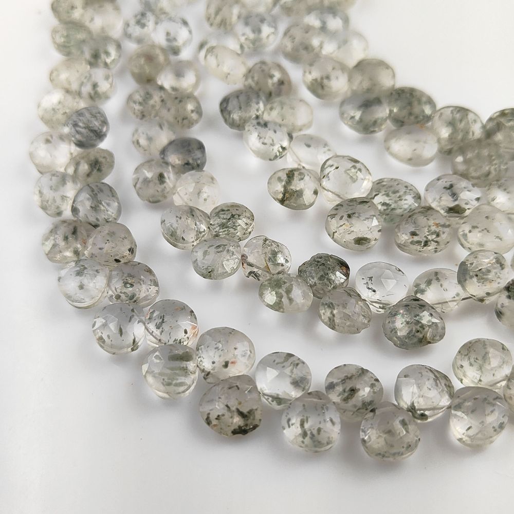 Faceted Green Dot Heart Beads – Unique Stones for Jewelry Making