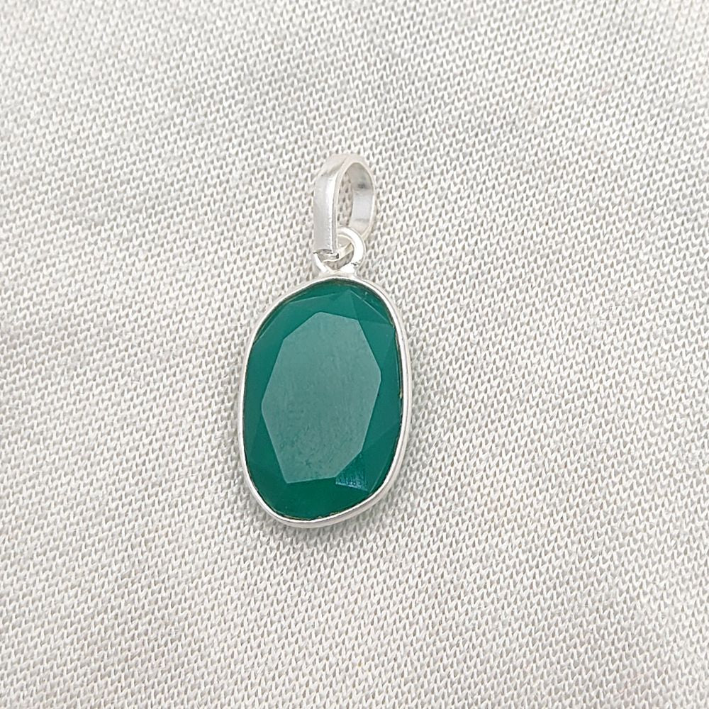 Handcrafted Emerald Gemstone Pendant Uneven Shape Gold/Silver Plated Necklace Charm