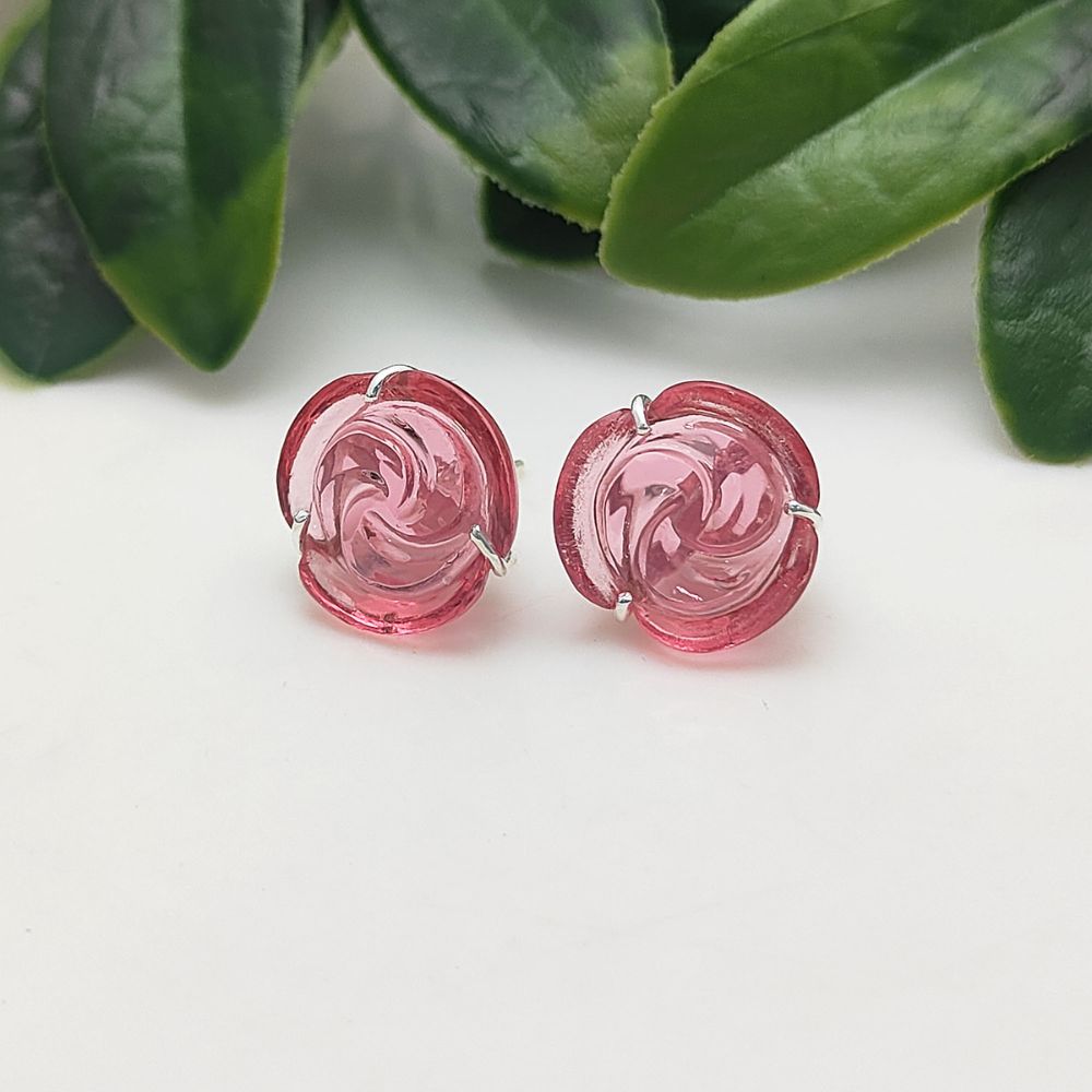 Pink Quartz Gemstone Stud Earring – Sterling Silver Rose Flower Design (Single Stud)