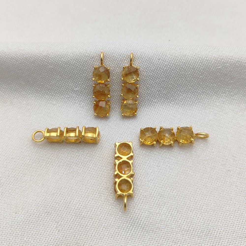 November birthstone necklace featuring citrine gemstones