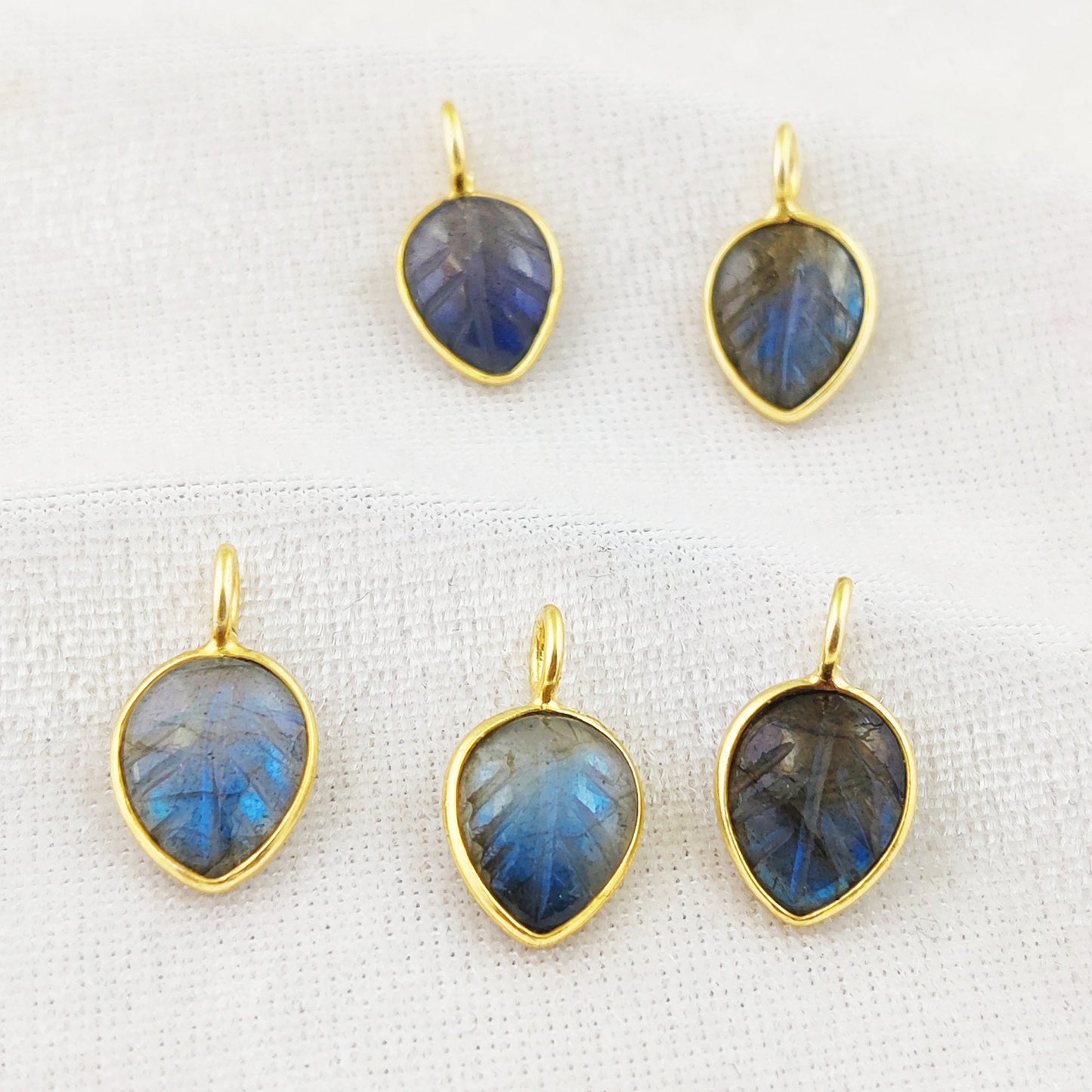 8x10mm Labradorite & Moonstone Pendant