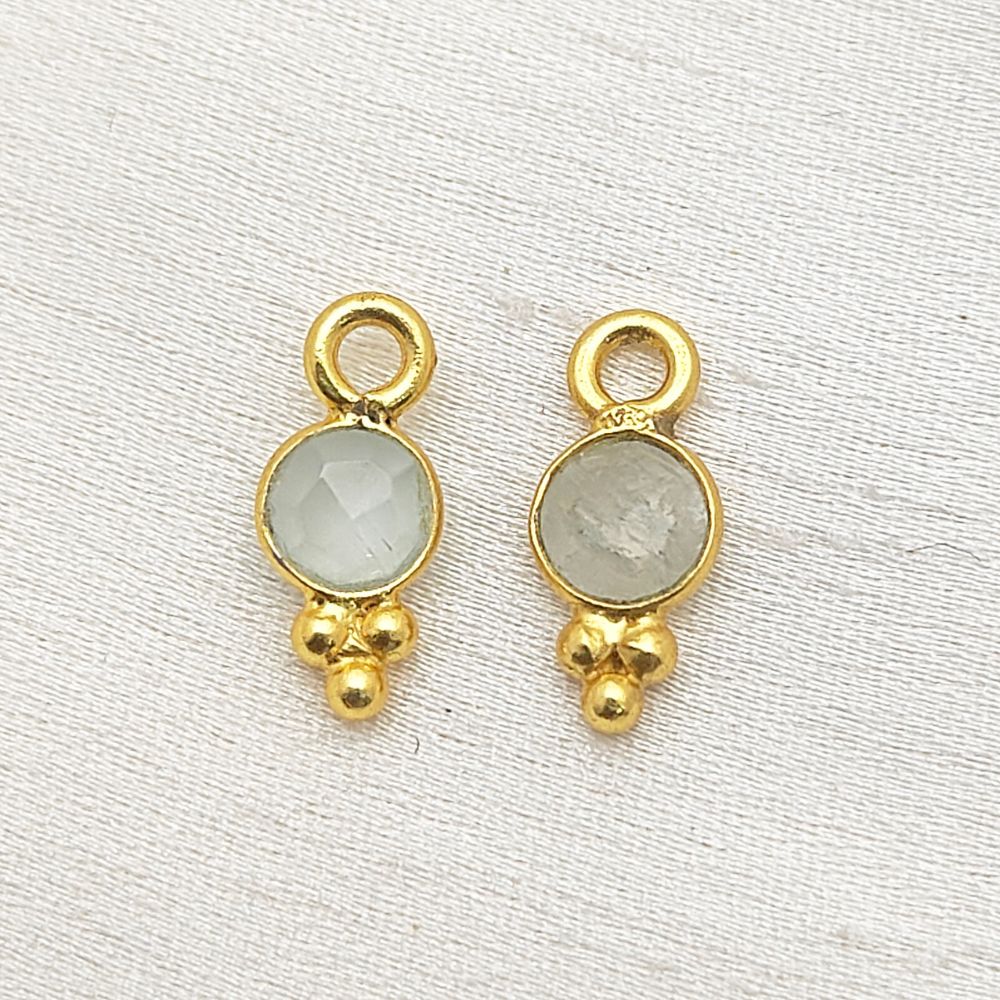 Minimal Aquamarine Pendant 4mm Healing Crystal in Gold Vermeil