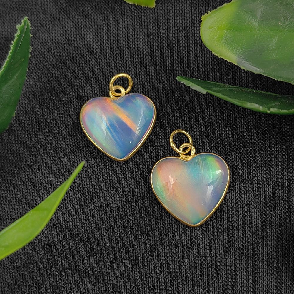 Dainty & Lightweight – Comfortable Fit