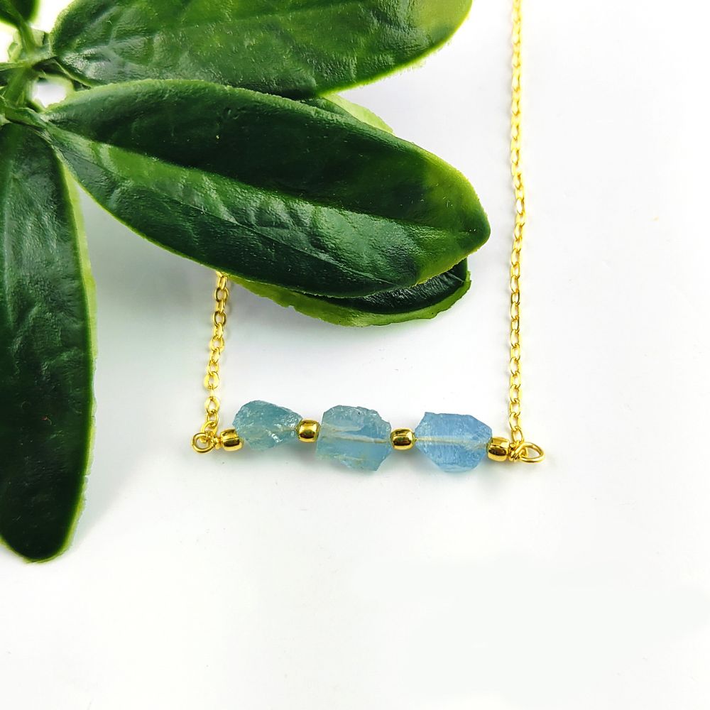 Raw Aquamarine Crystal Necklace – Elegant Handmade Jewelry for Women