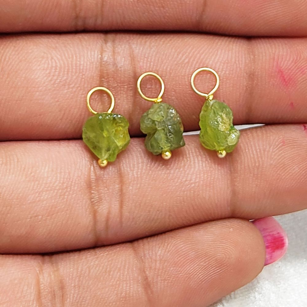 Gold-plated sterling silver peridot charm – a unique and stylish gemstone pendant for jewelry lovers