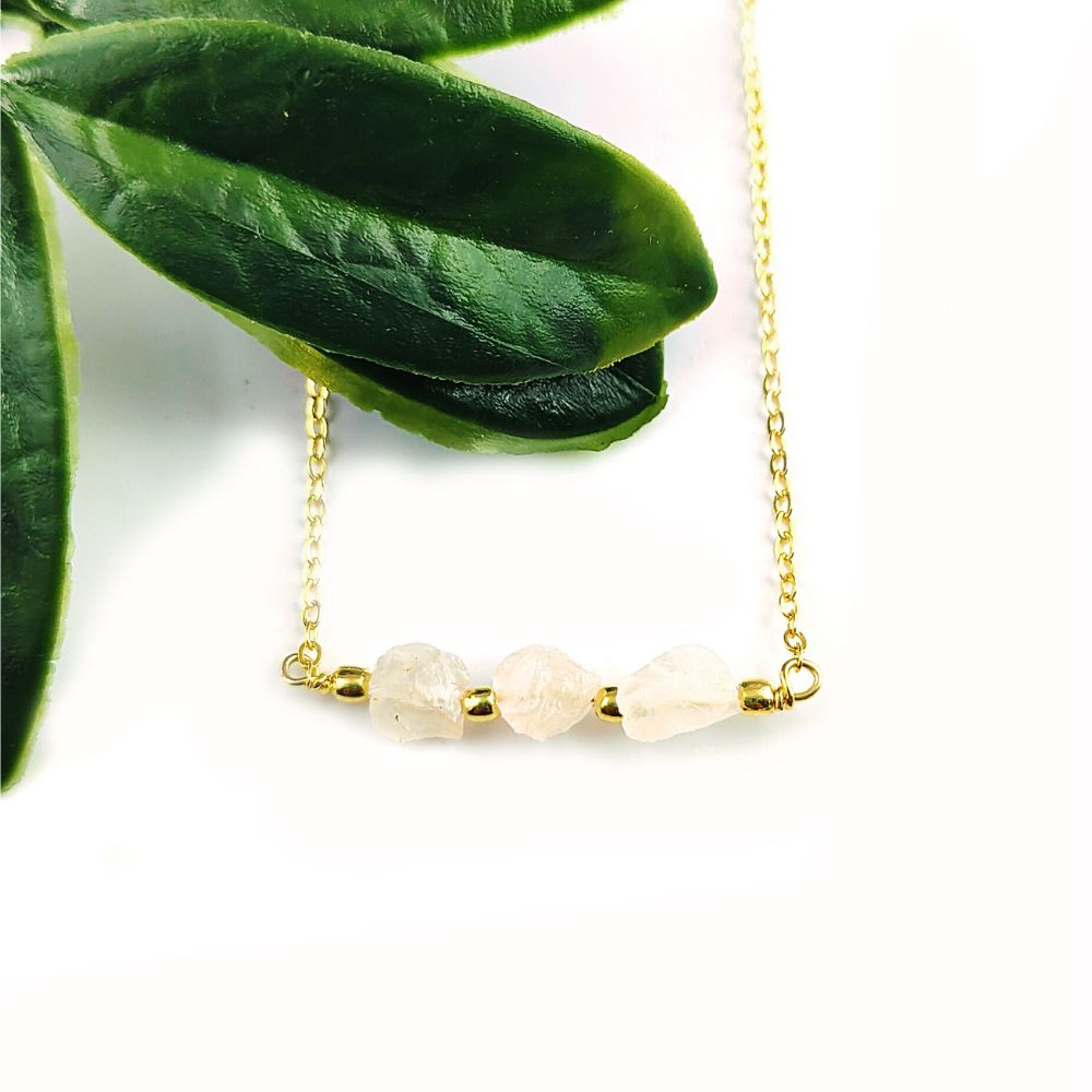 Raw Rose Quartz Gemstone Necklace – Elegant Handmade Jewelry for Women
