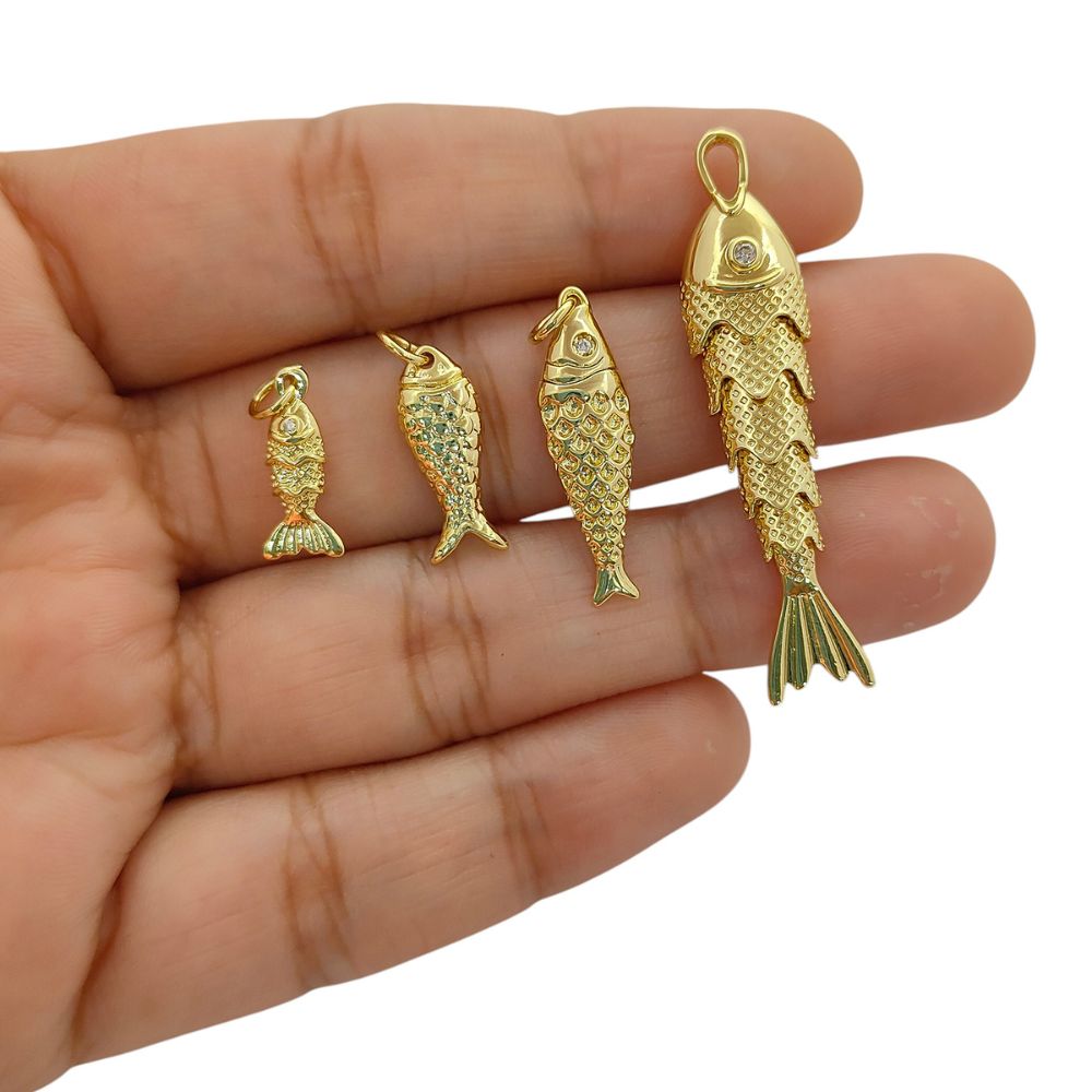 Ocean Inspired 3D Movable Fish Charm Gold Plated Waterproof Jewelry Pendant for Women- Selling Per Piece