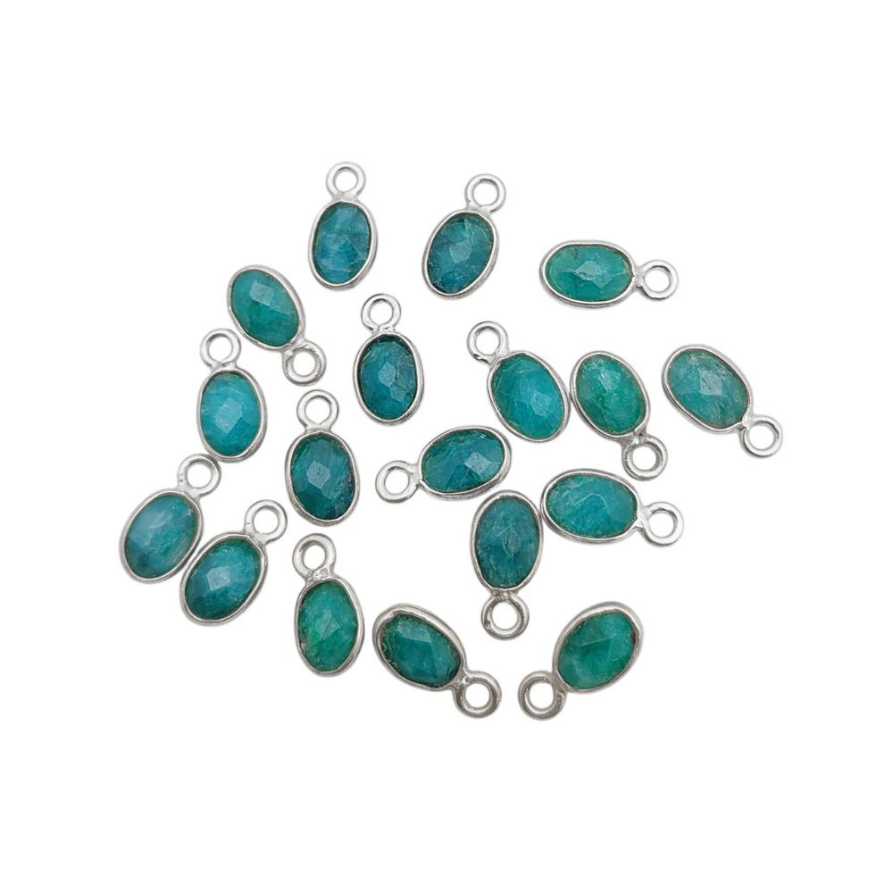 May Birthstone Green Emerald Pendant – 4x6mm Oval Gemstone in Sterling Silver