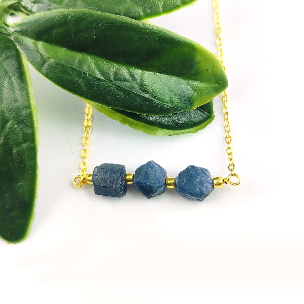 Triple Raw Sapphire Chain Necklace – Elegant September Birthstone Gift for Her