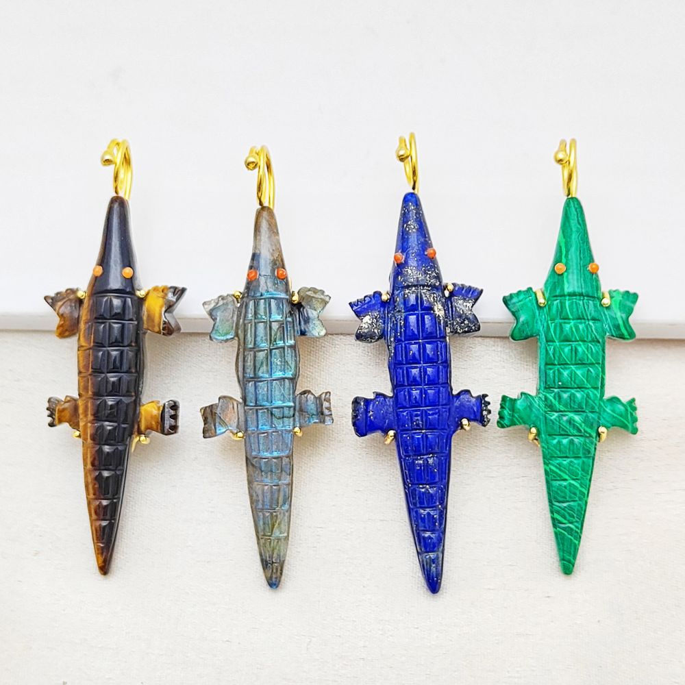 Unique Labradorite Gemstone Crocodile Pendant Hand-Carved Alligator Animal Charm Necklace Gold Plated Boho Tribal Jewelry – Selling Per Piece