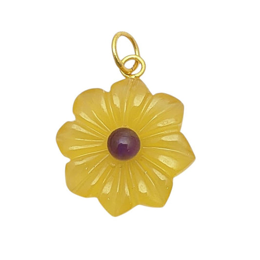 Yellow Quartz Flower Pendant – Handmade Gemstone Charm for Necklace