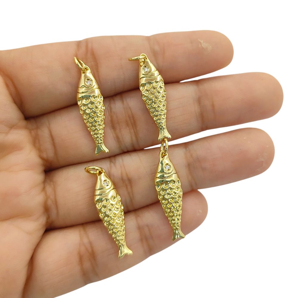 18K Gold Cubic Zirconia Fish Charm, Ocean Inspired Nautical Pendant for Bracelet, Necklace & Jewelry Making Supplies