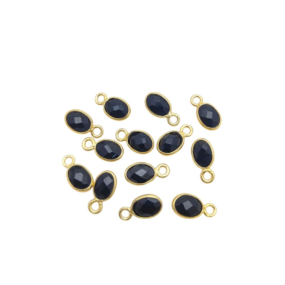Dainty black onyx pendant with 4x6mm oval gemstone in gold setting
