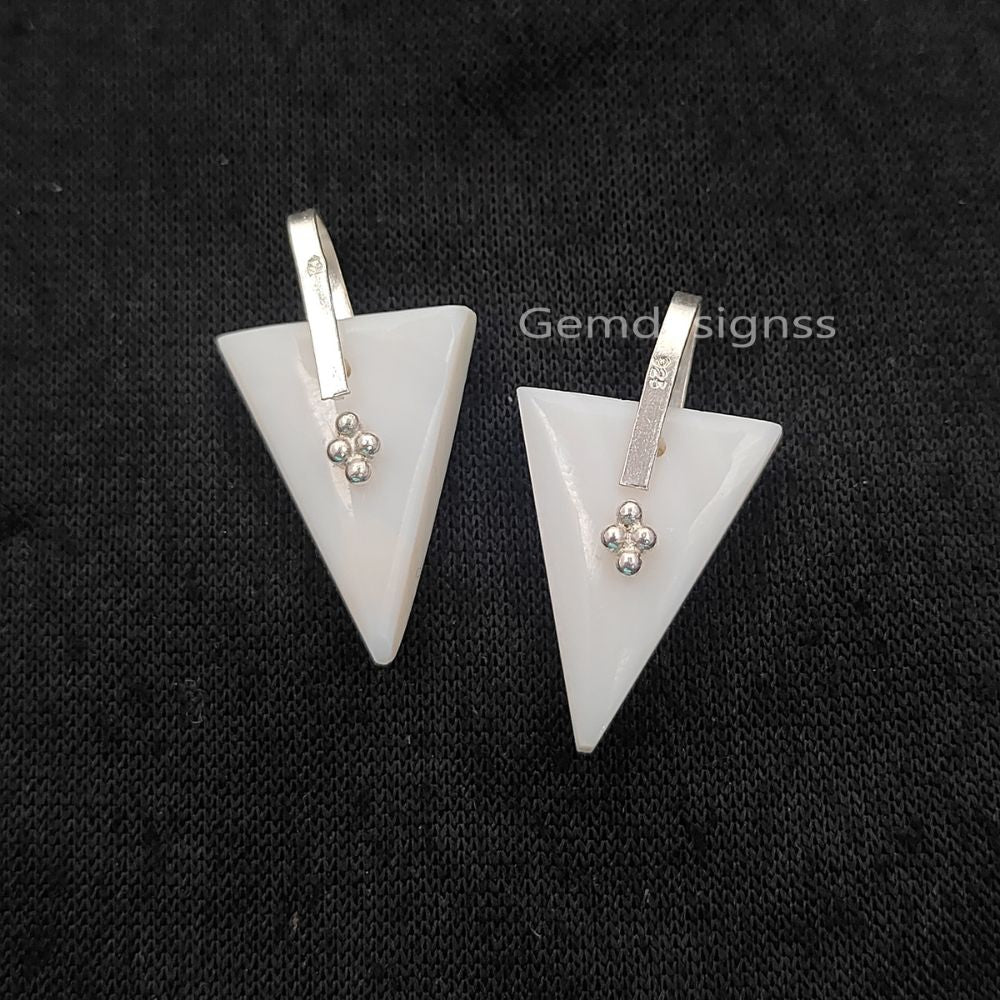 Elegant Mother of Pearl Trillion Pendant, Geometric Triangle Gemstone Charm for DIY Necklace Making