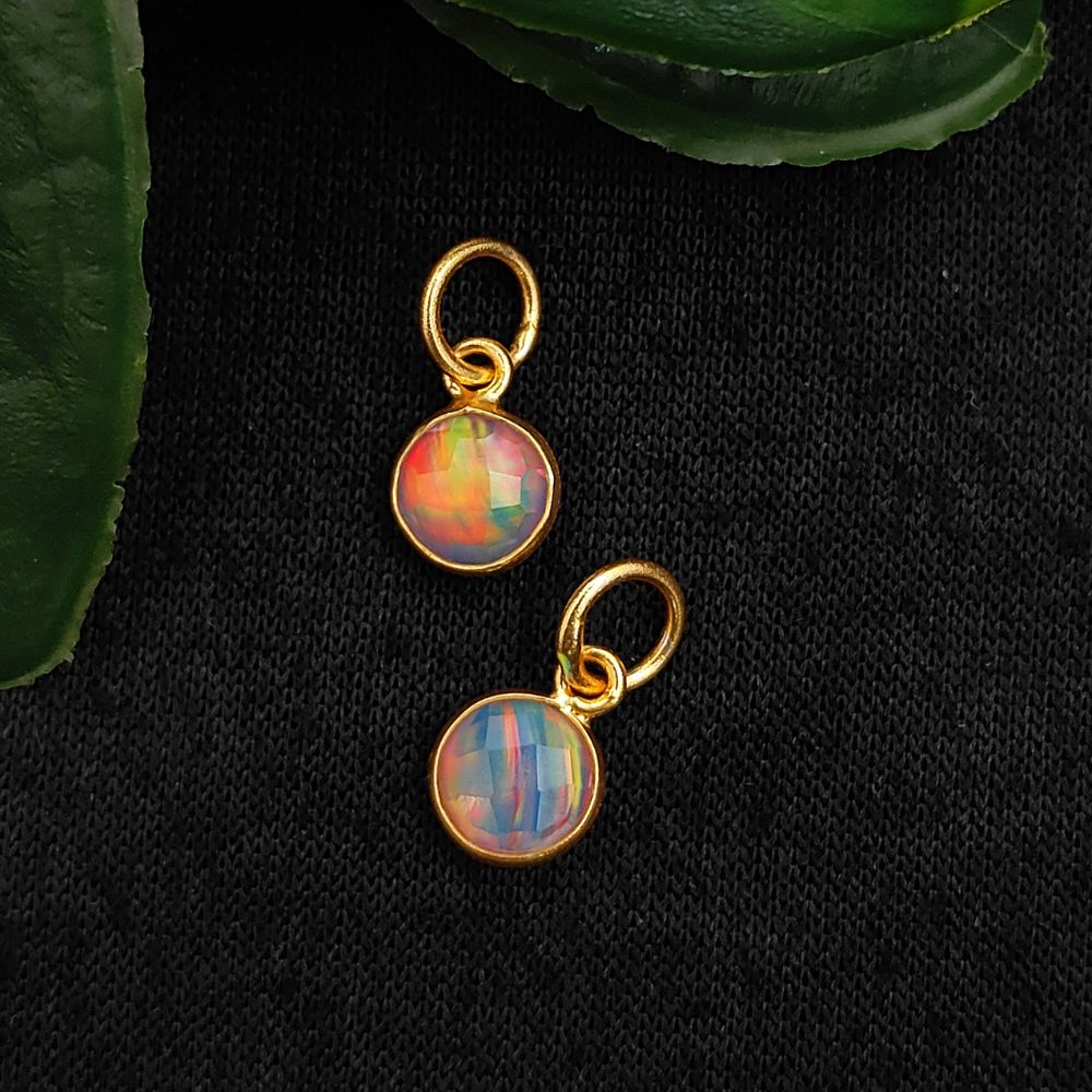 Dainty opal charm for DIY necklaces and bracelets – gold plated 925 silver bezel setting