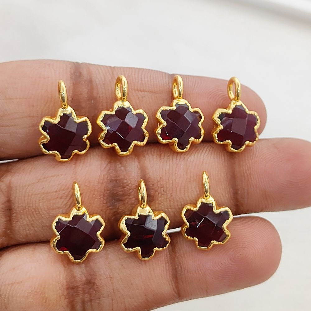 Faceted Garnet Quartz Star Pendant Gold Electroplated Quatrefoil Charm for DIY Necklace Bracelet Jewelry Making- Selling Per Piece