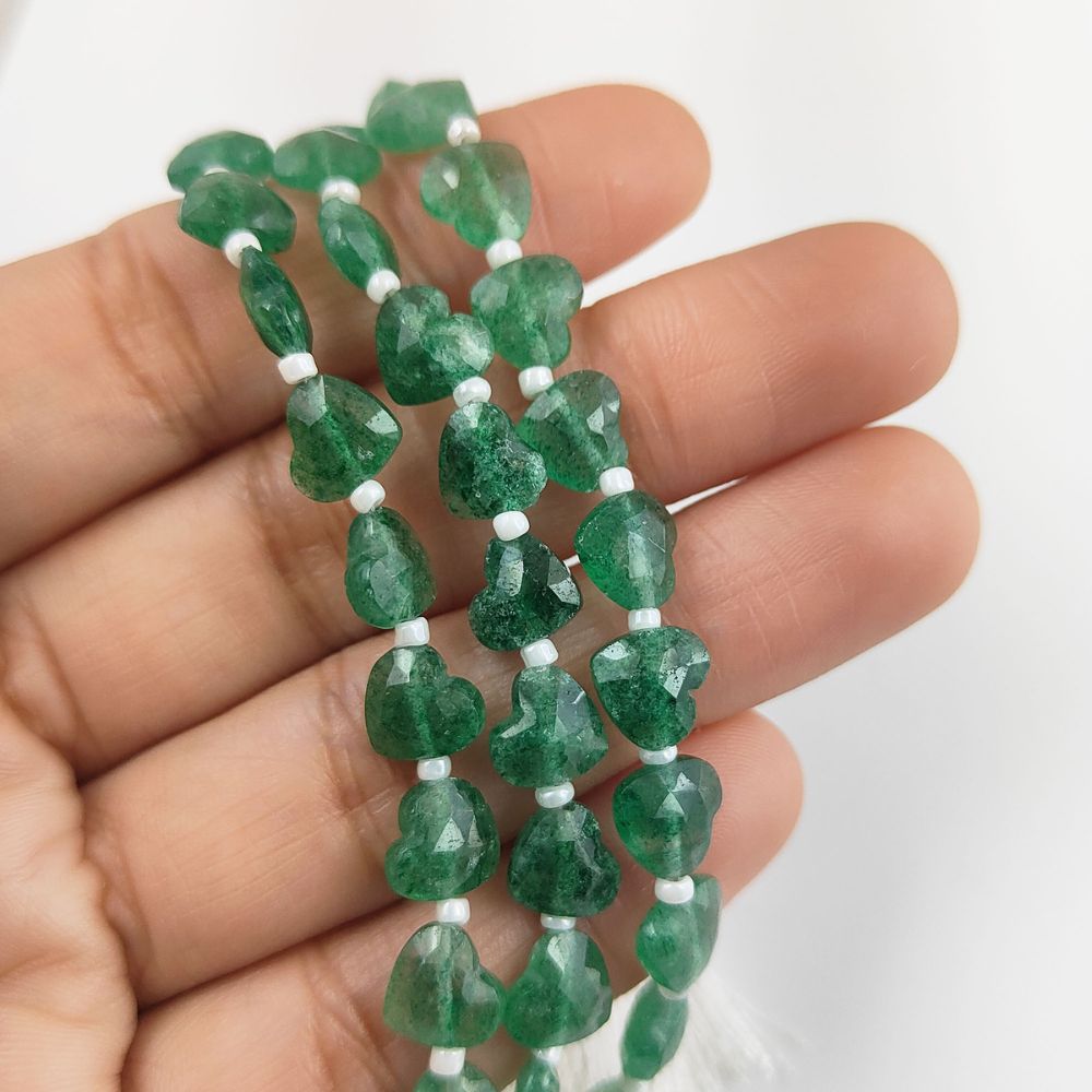 Beautiful Green Tones | High-Quality Cut