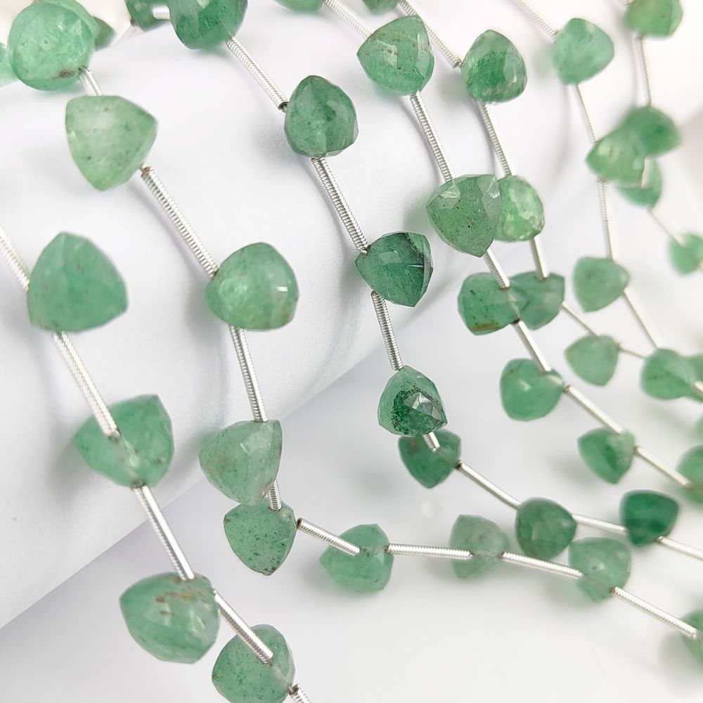 High-Quality Green Strawberry Quartz Beads – Trillion Cut Gemstones for Jewelry