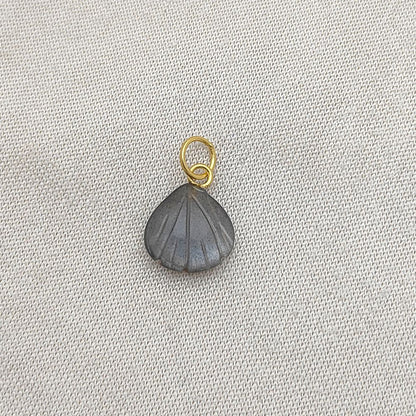 925 Sterling Silver Moonstone Pendant – Heart Seashell Charm in Gold Plated Finish