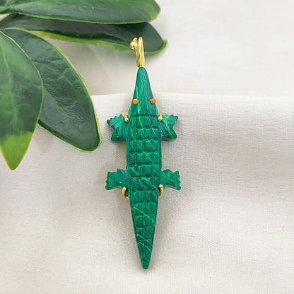 Hand-Carved Malachite Crocodile Pendant for Necklace Gold Plated Alligator Charm Tribal Boho Unisex Jewelry – Selling Per Piece