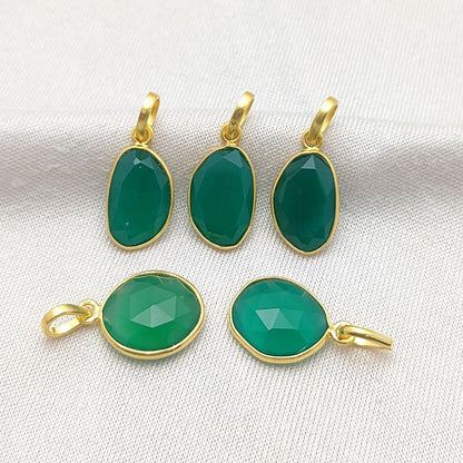Handcrafted Emerald Gemstone Pendant Uneven Shape Gold/Silver Plated Necklace Charm