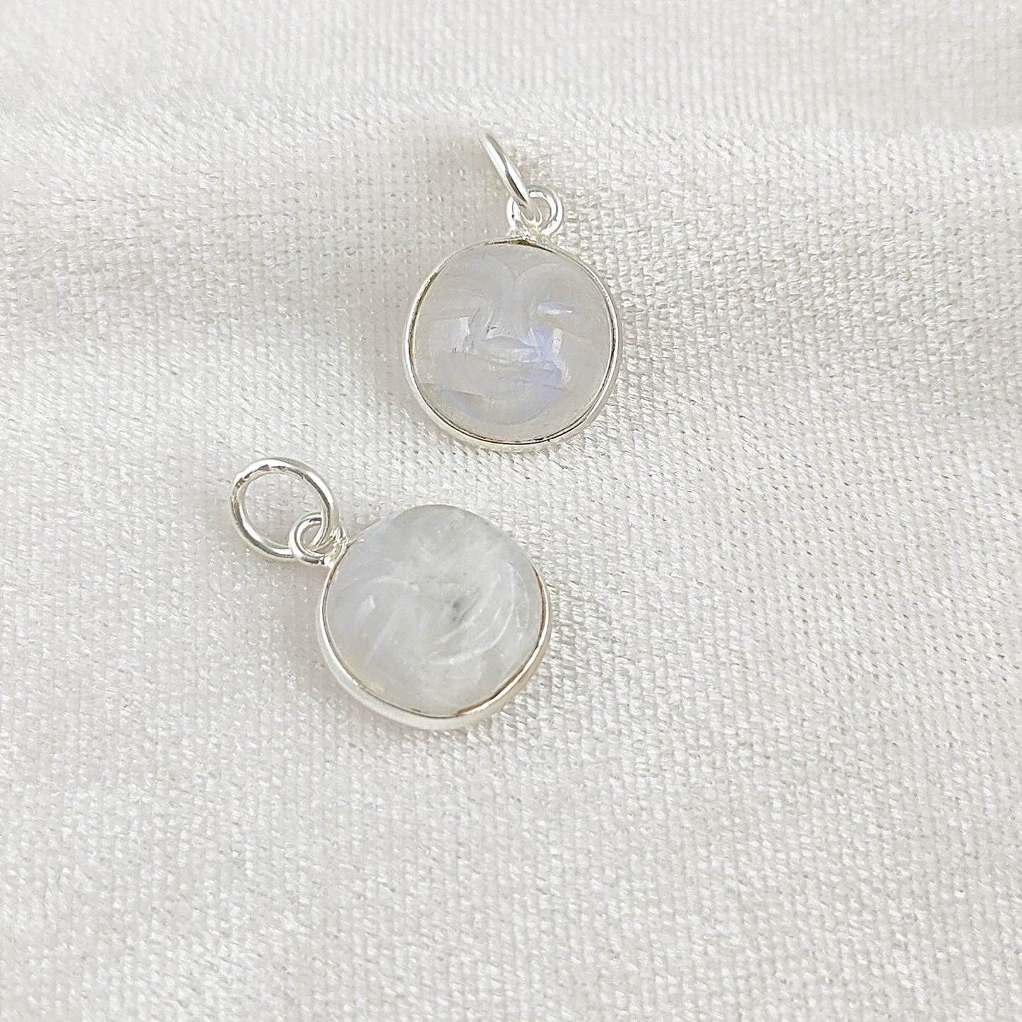 Handmade Rainbow Moonstone Moon Face Pendant Gold Plated 925 Sterling Silver Celestial Healing Crystal Necklaces – Selling Per Piece