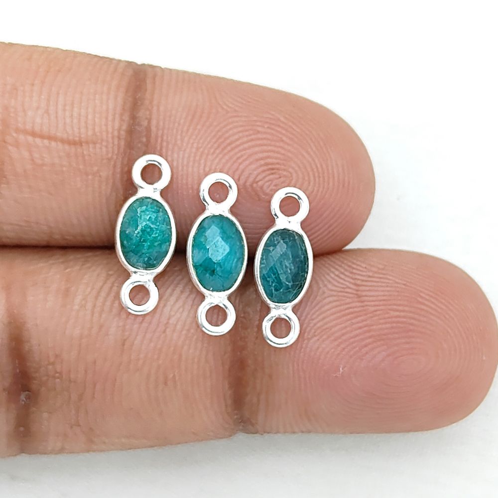 Handmade emerald gemstone link for jewelry making