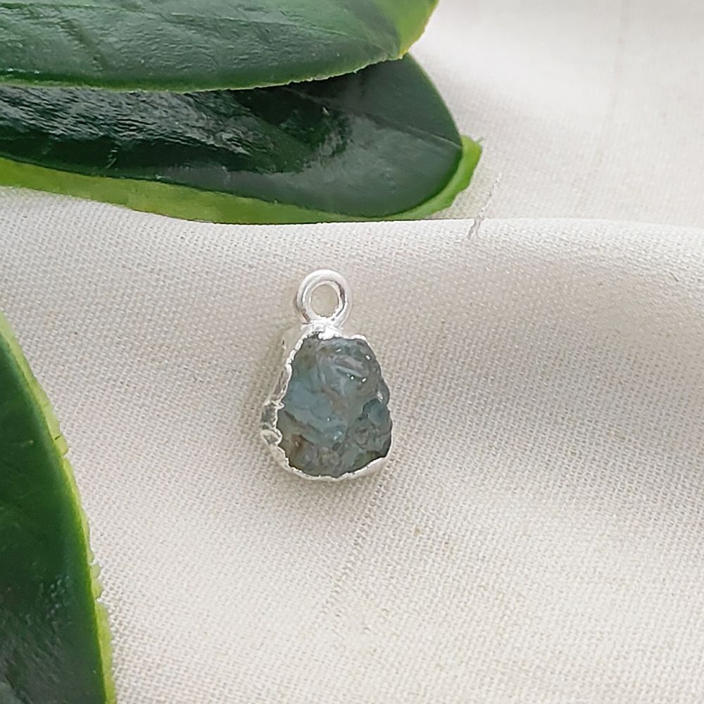 Natural Raw Aquamarine Gemstone Charms Silver Edge Rough Crystal Pendants for Jewelry Making