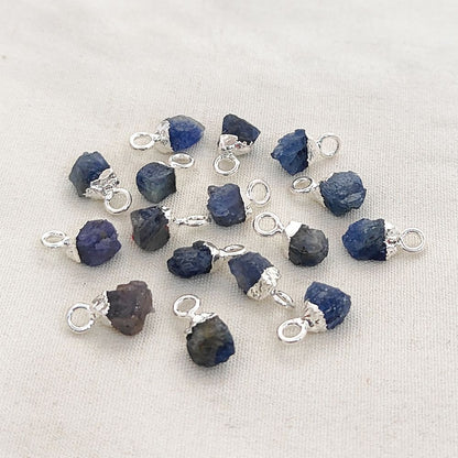 Natural Rough Blue Sapphire Crystal Charms 5–7mm Gemstone Pendants with Electroplated Cap, DIY Jewelry & Craft Supplies