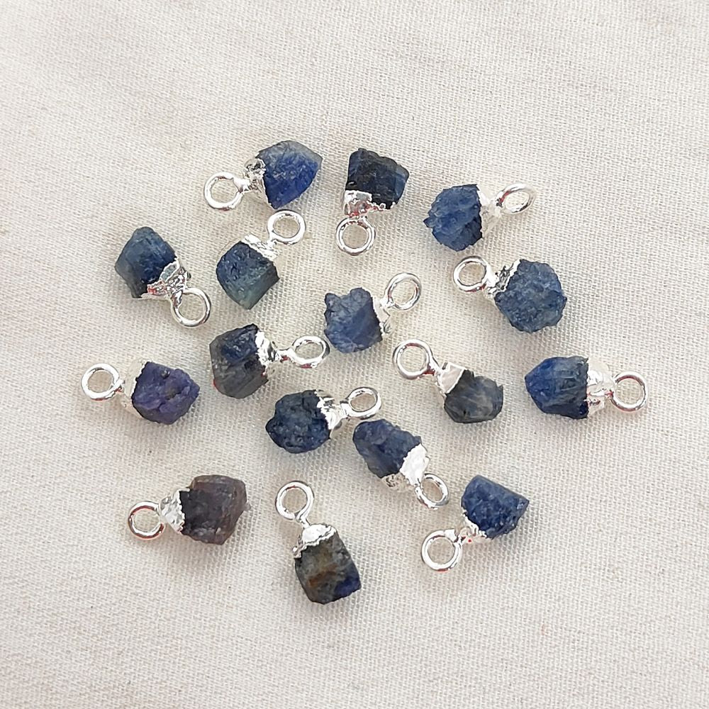 Natural Rough Blue Sapphire Crystal Charms 5–7mm Gemstone Pendants with Electroplated Cap, DIY Jewelry & Craft Supplies