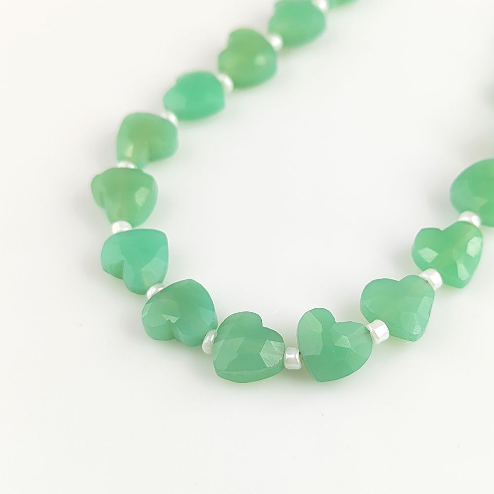 Natural Chrysoprase Chalcedony Faceted Heart Beads Unique 8-9mm Gemstones for Handmade Jewelry