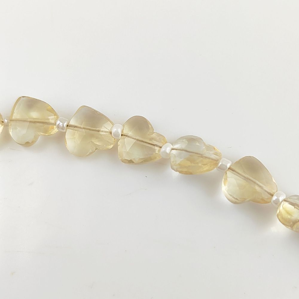 Radiant Golden Glow | High-Quality Cut