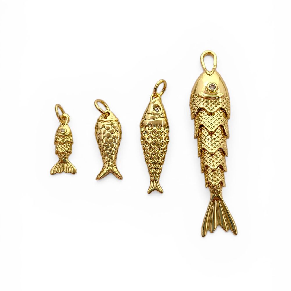 Ocean Inspired 3D Movable Fish Charm Gold Plated Waterproof Jewelry Pendant for Women- Selling Per Piece