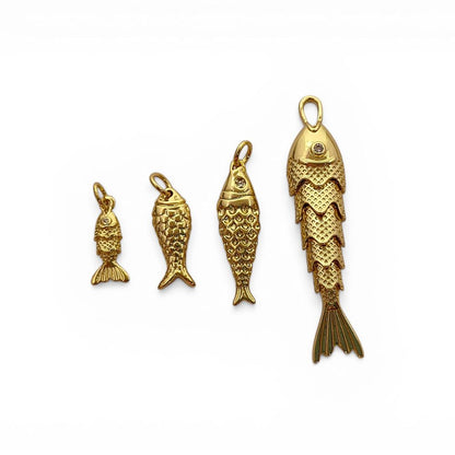 Ocean Inspired 3D Movable Fish Charm Gold Plated Waterproof Jewelry Pendant for Women- Selling Per Piece