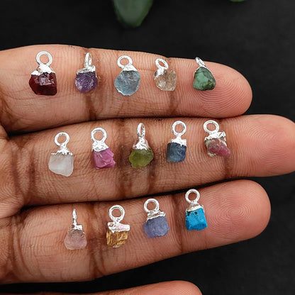 Raw Aquamarine Crystal Charms 5–7mm Natural Blue Gemstone Pendants with Electroplated Cap, Small Healing Stone Charms for DIY Jewelry