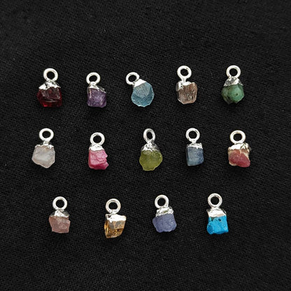 Raw Aquamarine Crystal Charms 5–7mm Natural Blue Gemstone Pendants with Electroplated Cap, Small Healing Stone Charms for DIY Jewelry