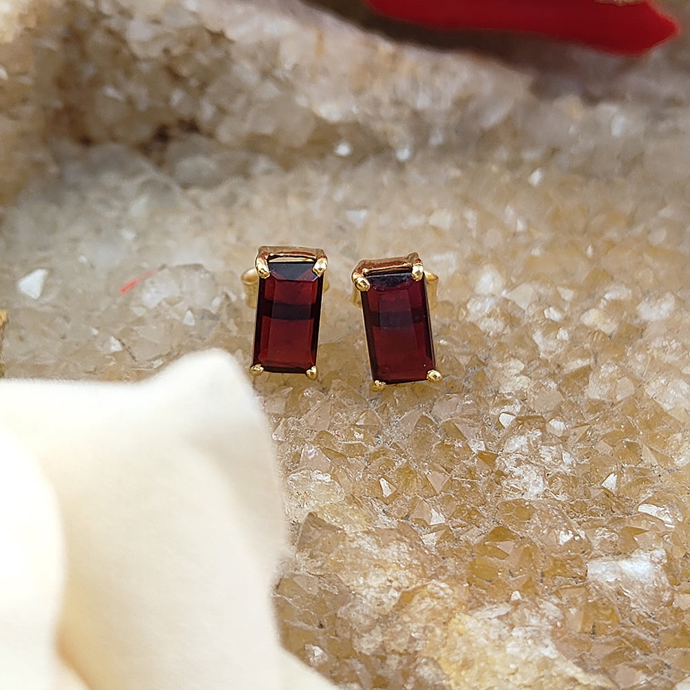 Red Garnet Baguette Stud Earring - January Birthstone Earring - Gemstone Baguette Earring - 925 Prong Set Women Earring - Selling Per Pair