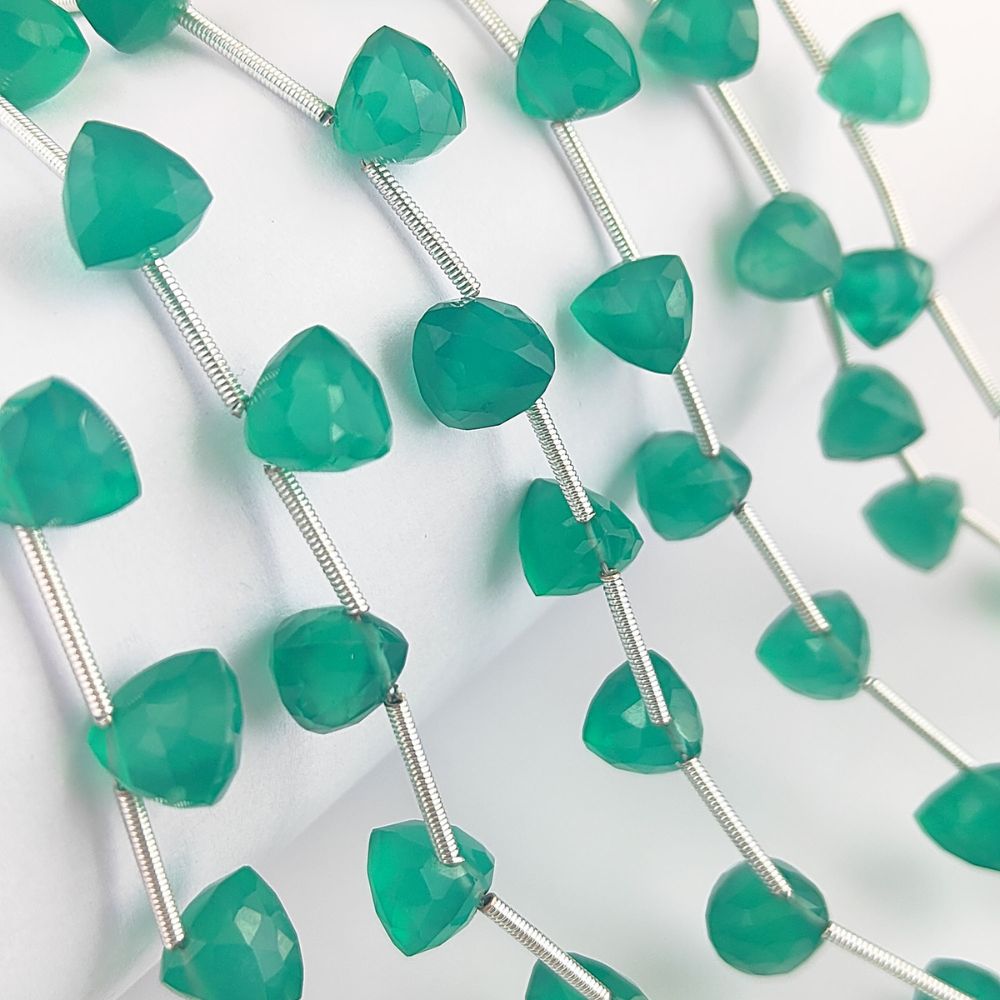 Trillion Shape Green Onyx Faceted Gem Beads